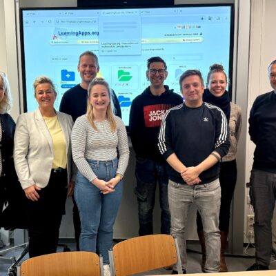 Gruppenfoto Kolping Berufsbildungswerk Hettstedt mit dem Projekt AlphaBeruf+