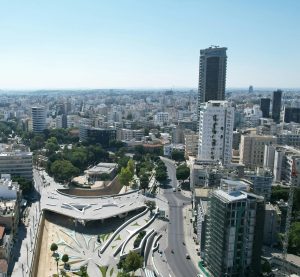 Blick auf die zypriotische Hauptstadt Nikosia