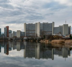 Blick auf die UN-City in Wien