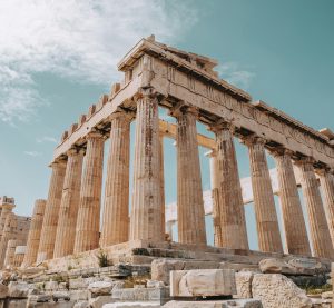 Der Parthenon, antike Säulen, auf der Akropolis in Athen.