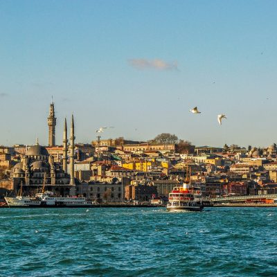 Blick auf Istanbul vom Bosporus aus
