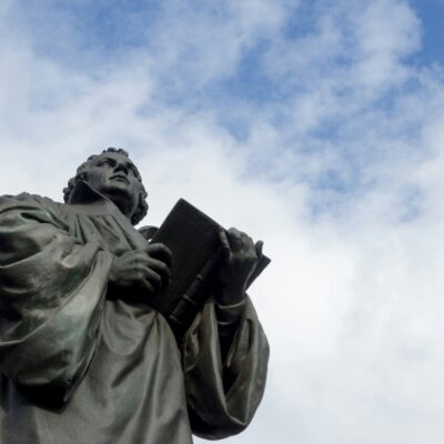 Eine Statue von Martin Luther