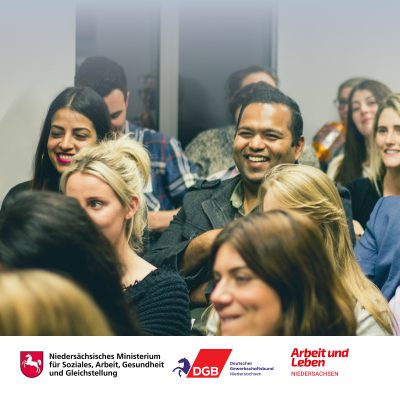 Bild eines volles Saals mit teilnehmenden als Ankündigung der Betriebs- und Personalrätekonferenz 2025