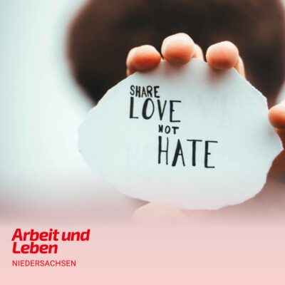 Teaserbild für den Workshop Über Hassreden im Rahmen des Projekts Schule und Demokratie.