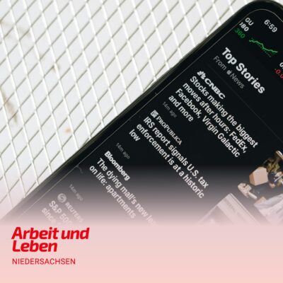 Teaserbild für den Workshop Fake News erkennen im Rahmen des Projekts Schule und Demokratie.
